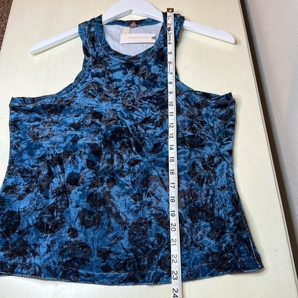 NWT Pilcro Velveteen Racerback Tank Size Medium - Picture 12 of 14